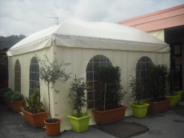 Gazebo bar
