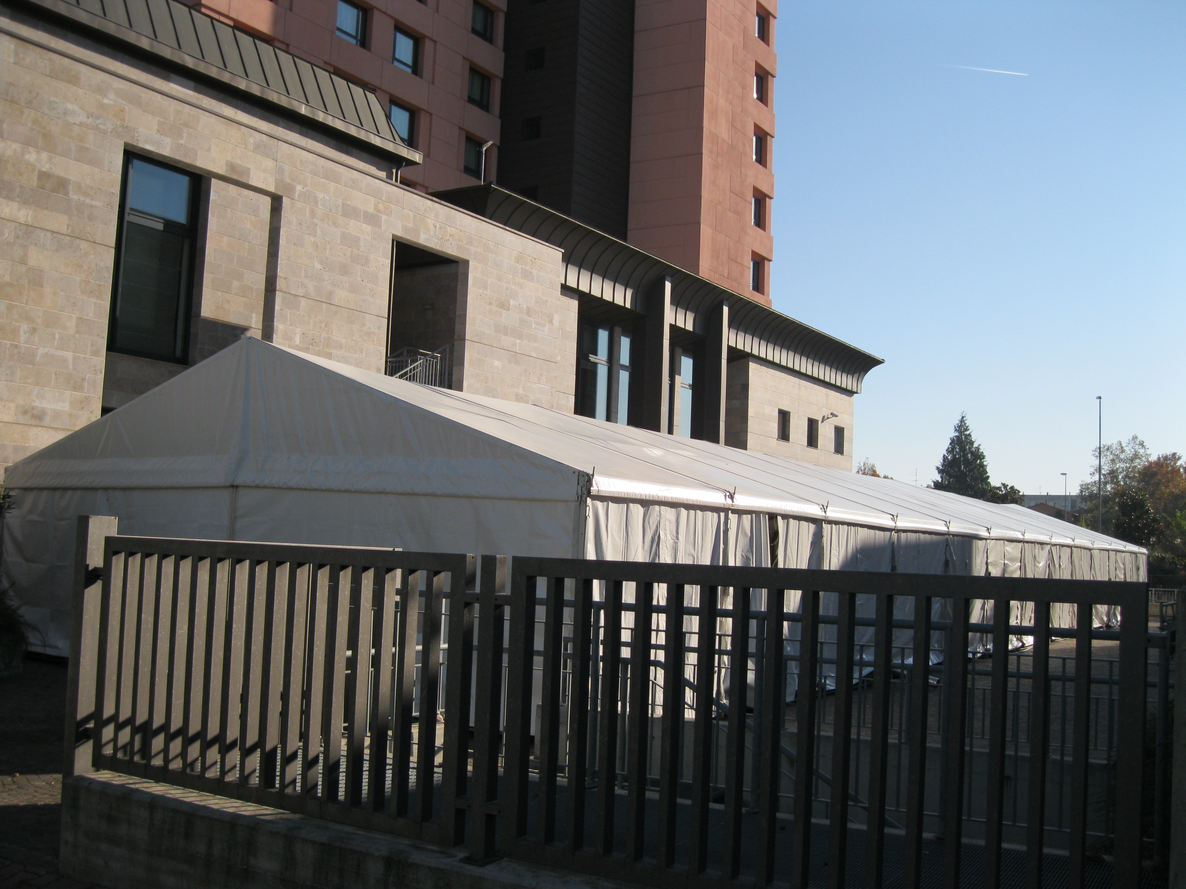 Tensostruttura 10x40 400 mq